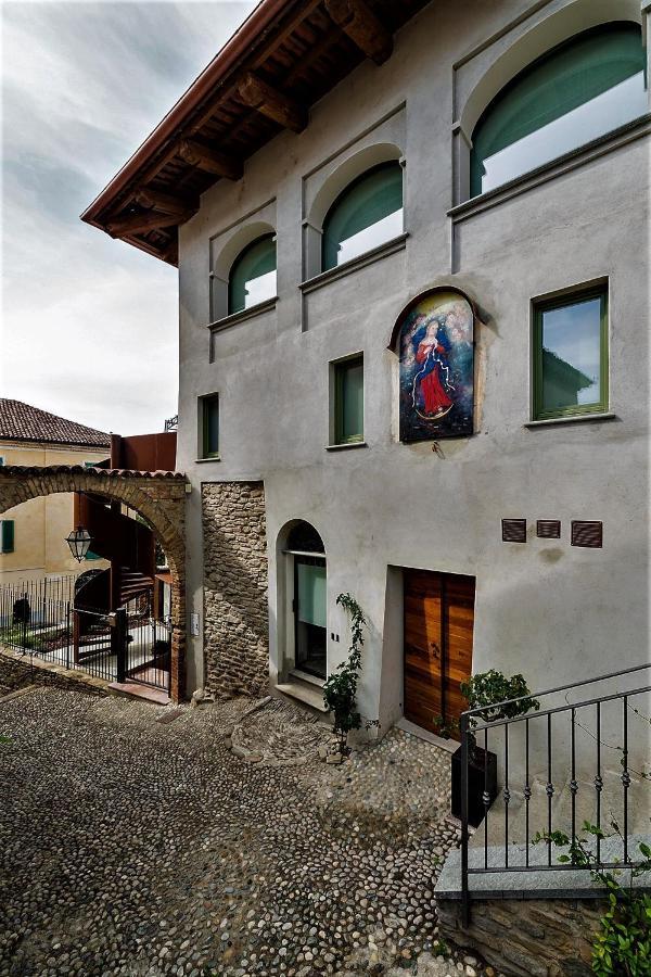 Casa Del Maestro-Appartamenti D'Arte Dogliani Dış mekan fotoğraf